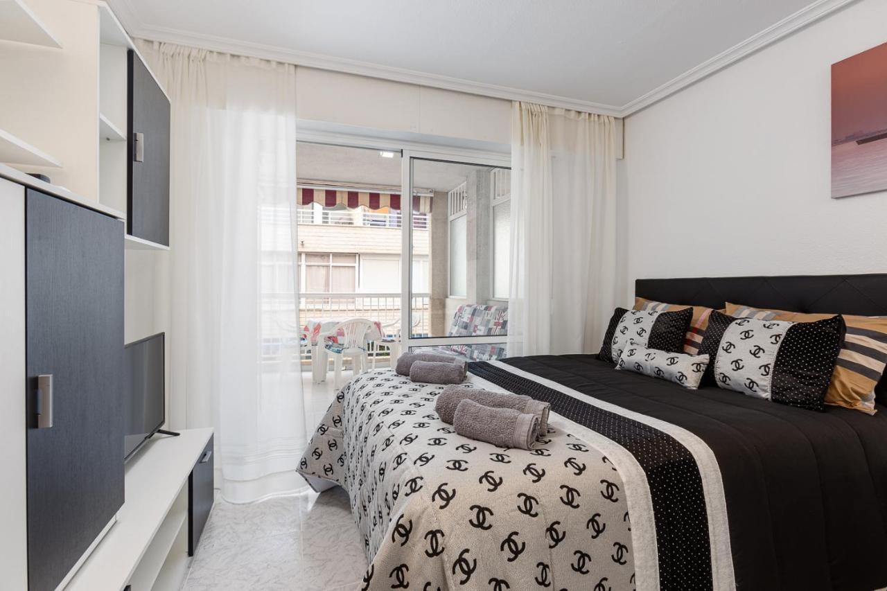 Studio Playa Del Cura Торрев'єха Екстер'єр фото