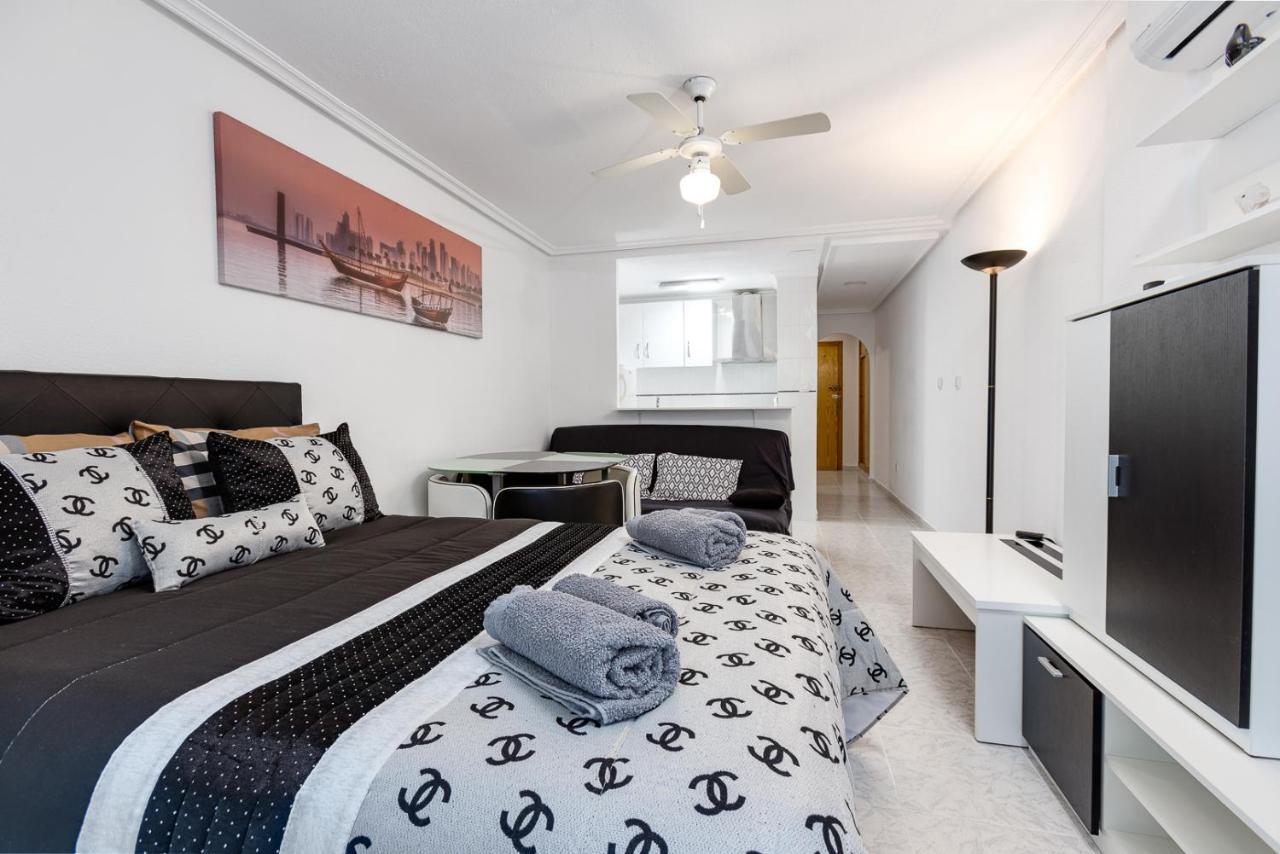 Studio Playa Del Cura Торрев'єха Екстер'єр фото